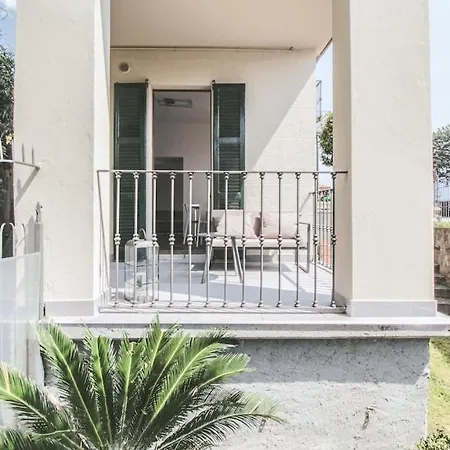 Casa Sede * San Siro (Lombardy)